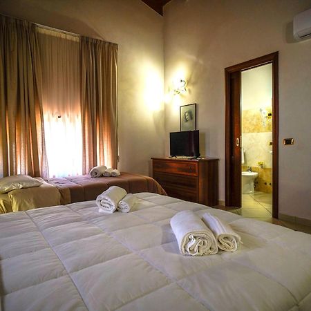 Tenuta Un Posto Al Sole Luxury B&B Rossano Stazione Екстер'єр фото