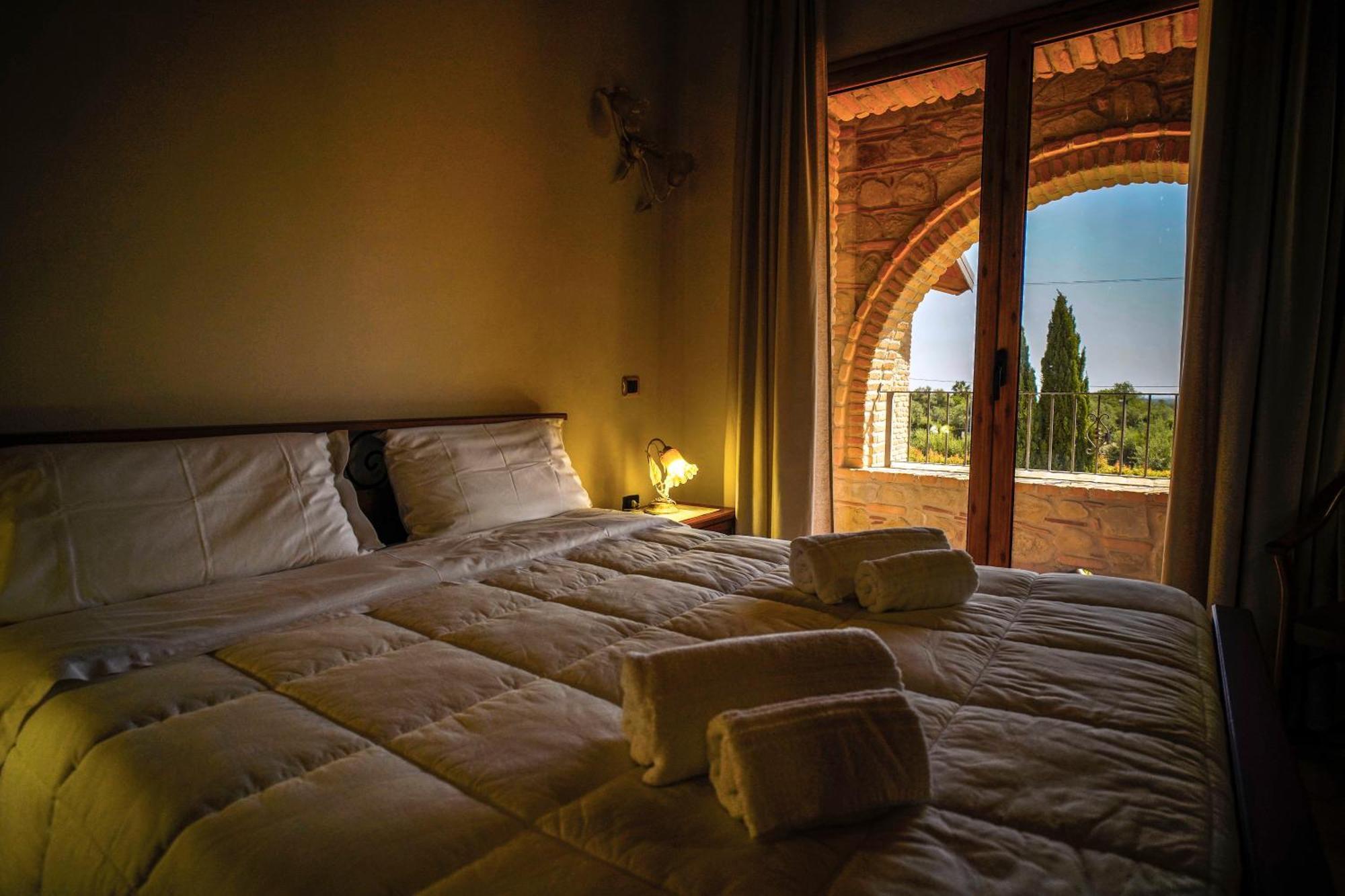 Tenuta Un Posto Al Sole Luxury B&B Rossano Stazione Екстер'єр фото