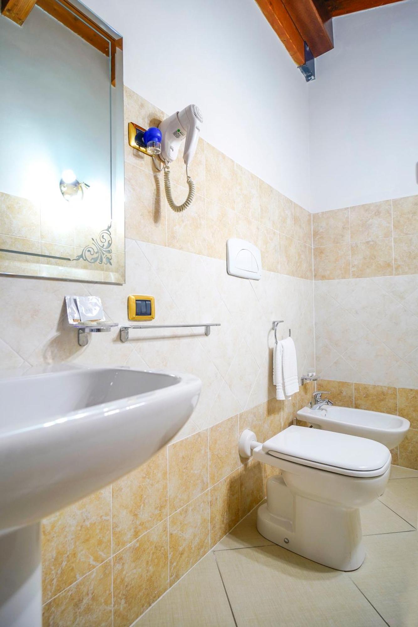 Tenuta Un Posto Al Sole Luxury B&B Rossano Stazione Екстер'єр фото
